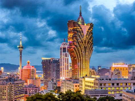 Macau .